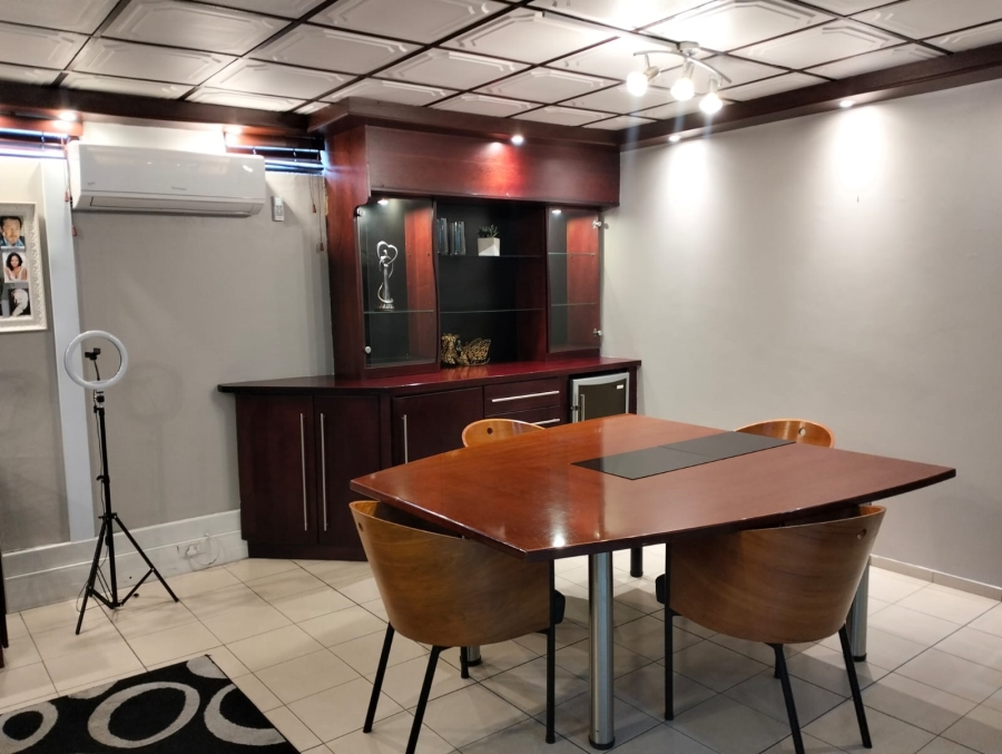 Commercial Property for Sale in Tyger Valley Western Cape